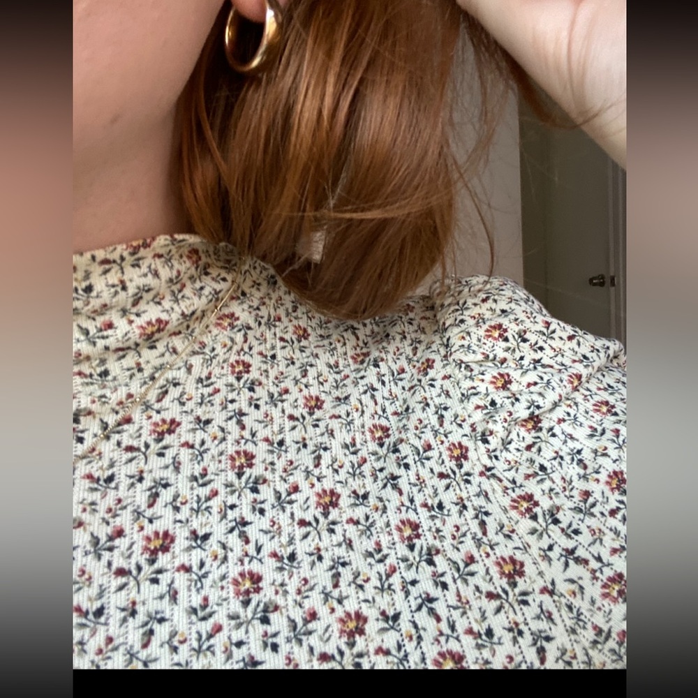 Doen Alta Turtle neck sample in small